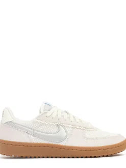 Sneakers Field General