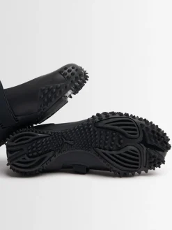 Sneakers Mostro Fey