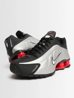 Sneakers Shox R4