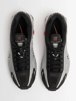 Sneakers Shox R4