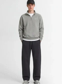 Solo Swoosh quarter zip sweatshirt