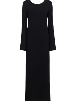The long dress