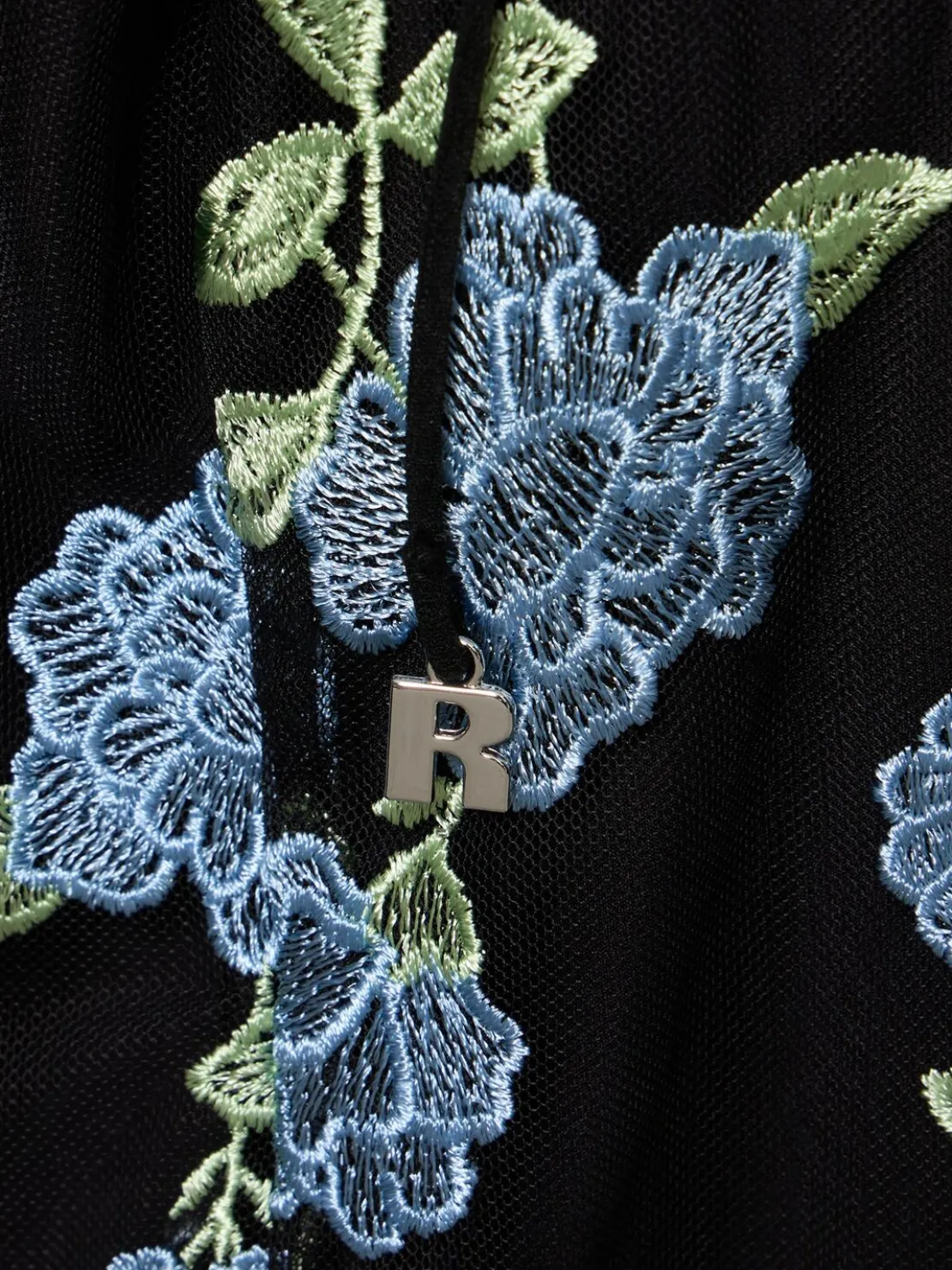 Vestito Gabriella in mesh con ricami