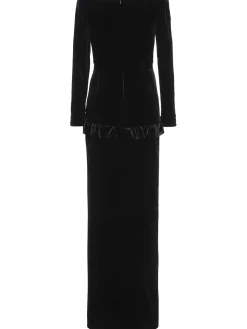 Vestito in velluto con spalle scoperte