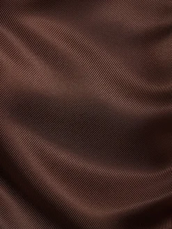 Vestito lungo in twill di seta con cintura