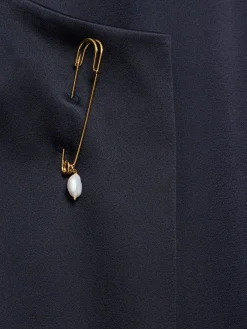 Vestito midi in raso con spilla