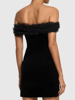 Vestito mini con spalle scoperte in velluto