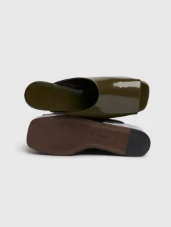 Zeppe flatform Emi in pelle verniciata 20mm